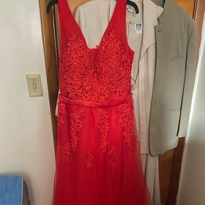 BRAND NEW RED DRESS